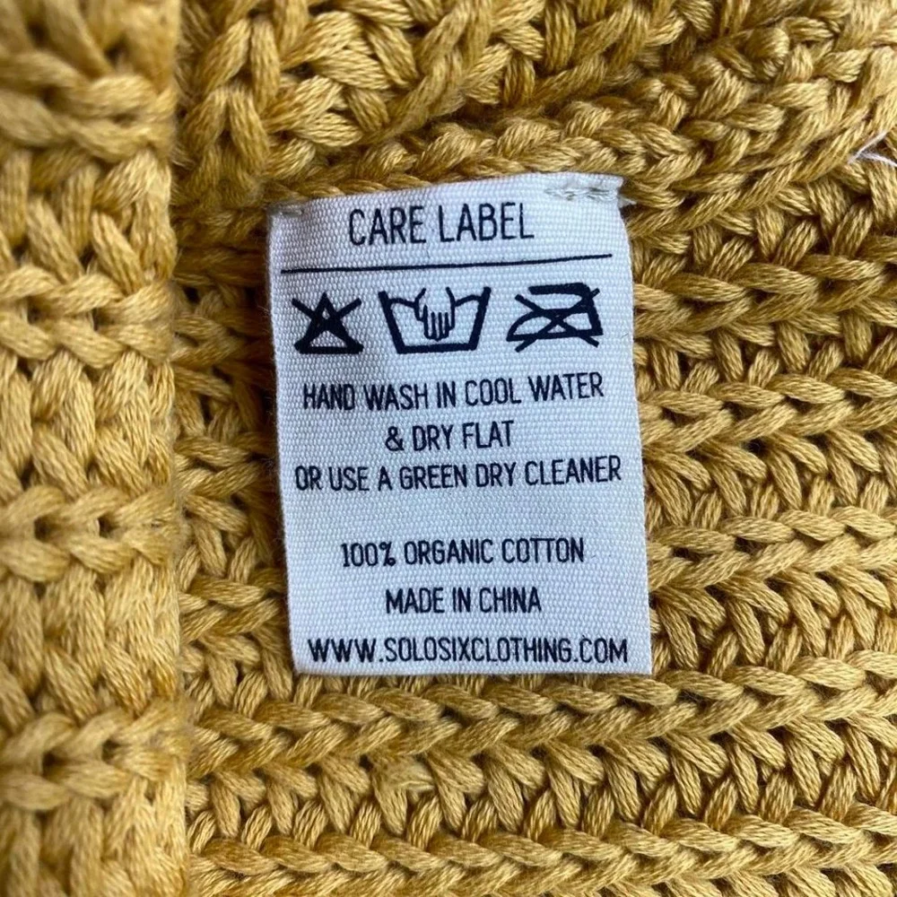 SOLOSIX knit‎ sweater